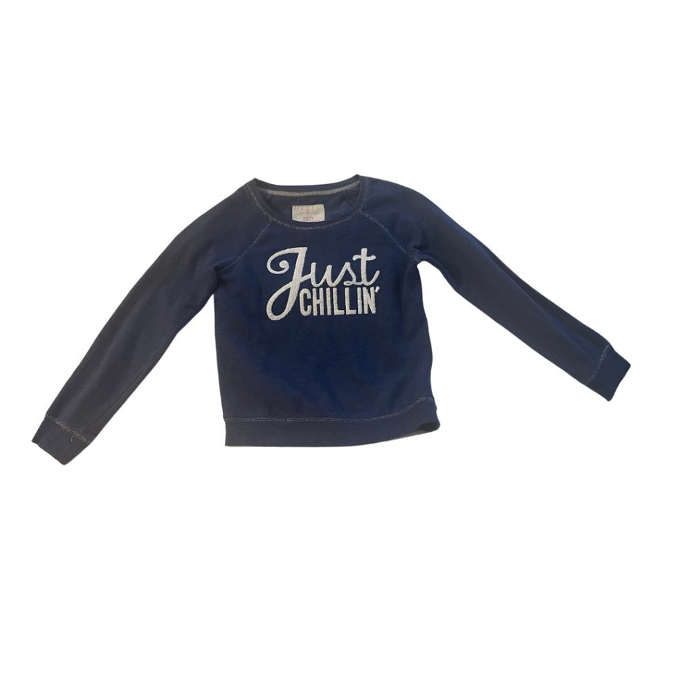 Holiday sweater! Great condition. Kids lightweight Sweatershirt Size 7/8
